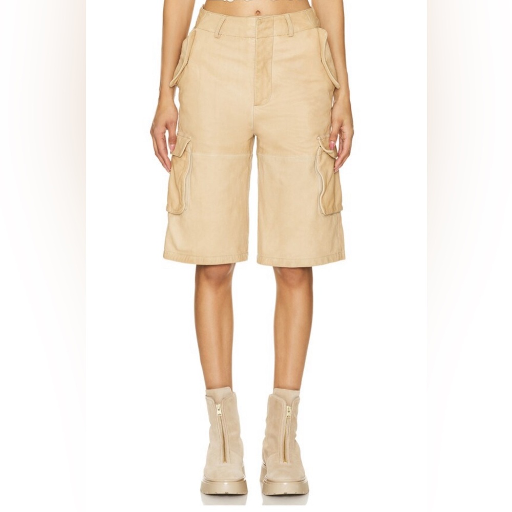 NWT Deadwood Carter Shorts in Sand Overdye, size 32